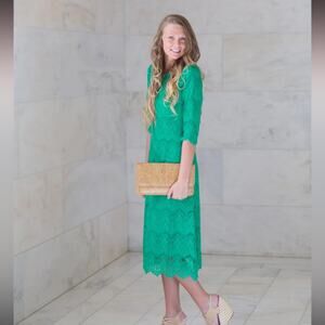 Dainty jewells $129 night in Paris Kelly green dress lace quarter sleeve modest